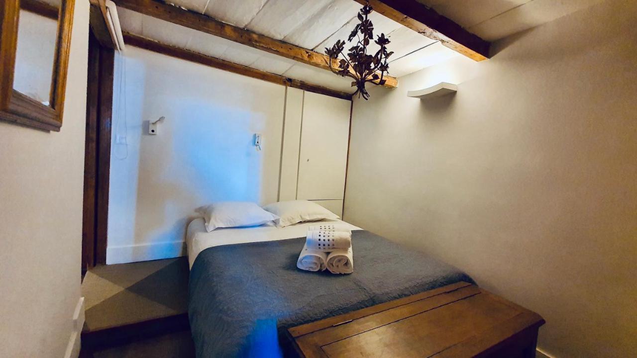 Ferienwohnung Le Rousseau Annecy Exterior foto